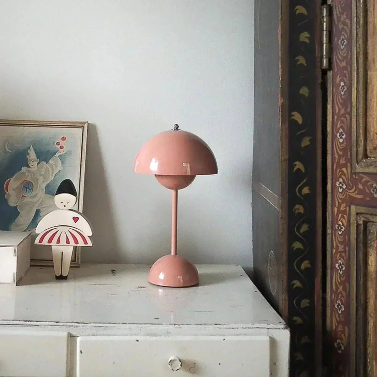 Modern Table Lamp with Adjustable Brightness, Iron Finish - Home by Lorena
