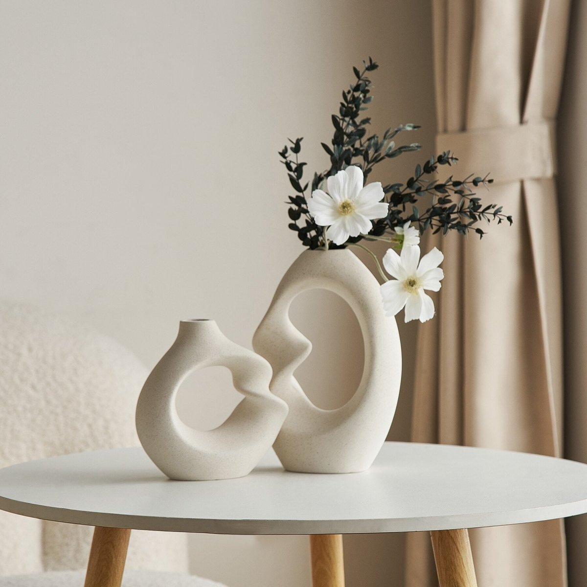 Set of Two Textured Ceramic Vases in Nordic Style - Home by Lorena