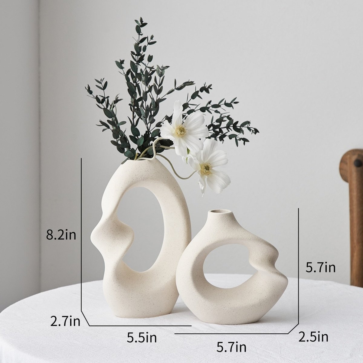 Set of Two Textured Ceramic Vases in Nordic Style - Home by Lorena
